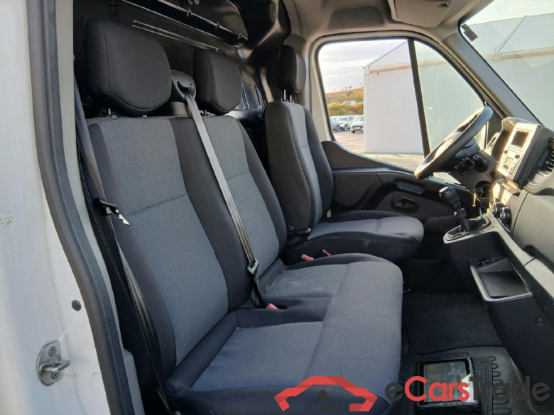 RENAULT Master / 2019 / 4P / furgón Furgón T L2H2 3300 Bl dCi 99kW (135CV) #6