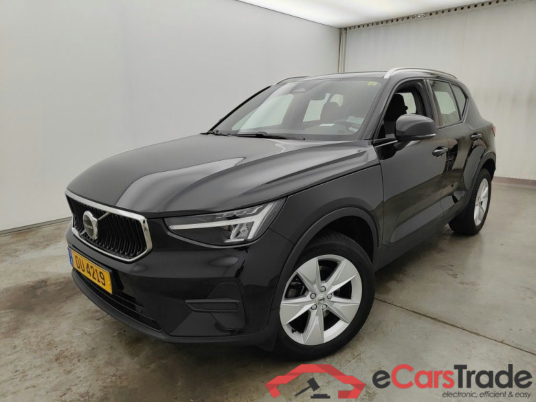 VOLVO XC40 - 2022 2.0 B3 163hp MHEV Core DCT 5d #1