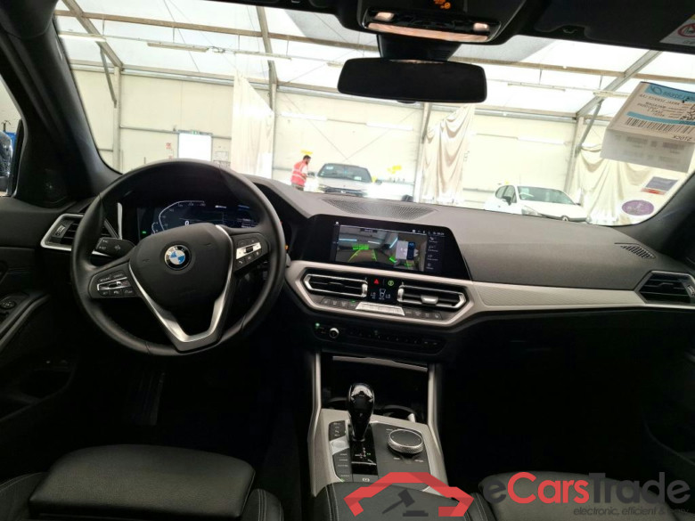 BMW Série 3 Touring / 2019 / 5P / Break 330e xDrive 292 Busi Design BVA8 Hybride #6