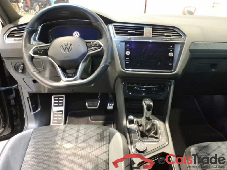 Volkswagen Tiguan (AX1)(07.2020->2024) DE - SUV5 2.0 TSI BMT/Start-Stopp EU6d, 4Motion R-Line OPF, (Facelift) 2020 - 20 #4