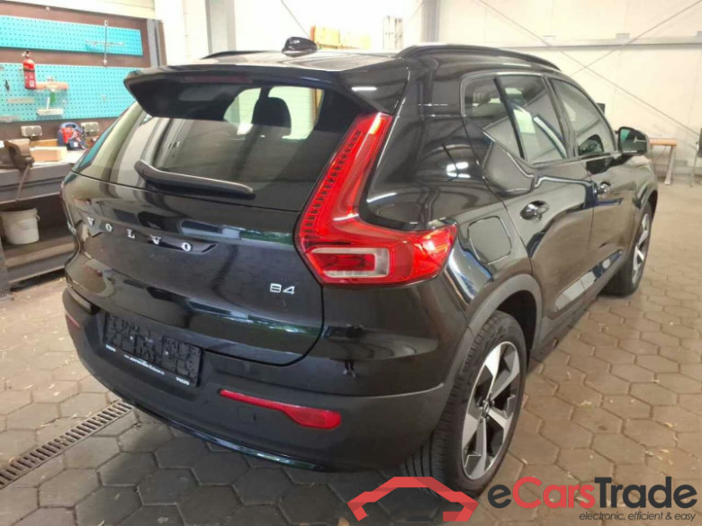 Volvo XC40 (2017->) DE - SUV5 B4 2WD EU6d, Plus Dark, (Facelift) 2022 - 2024 #4