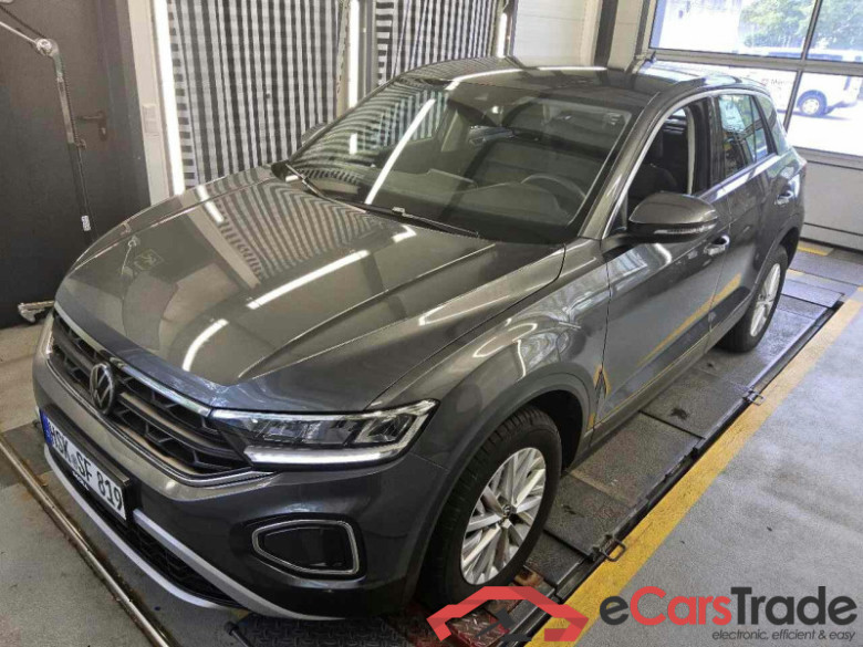 Volkswagen T-Roc (D11)(12.2021->2025) DE - SUV5 1.0 TSI EU6d, (Facelift) 2022 - 2024 #1