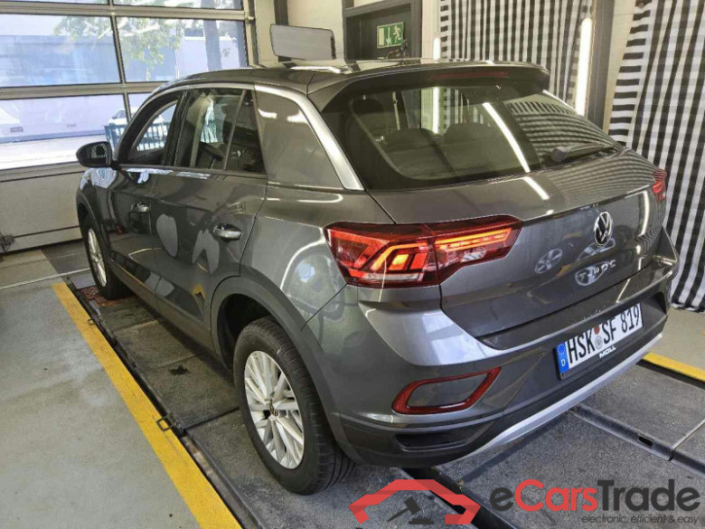 Volkswagen T-Roc (D11)(12.2021->2025) DE - SUV5 1.0 TSI EU6d, (Facelift) 2022 - 2024 #4