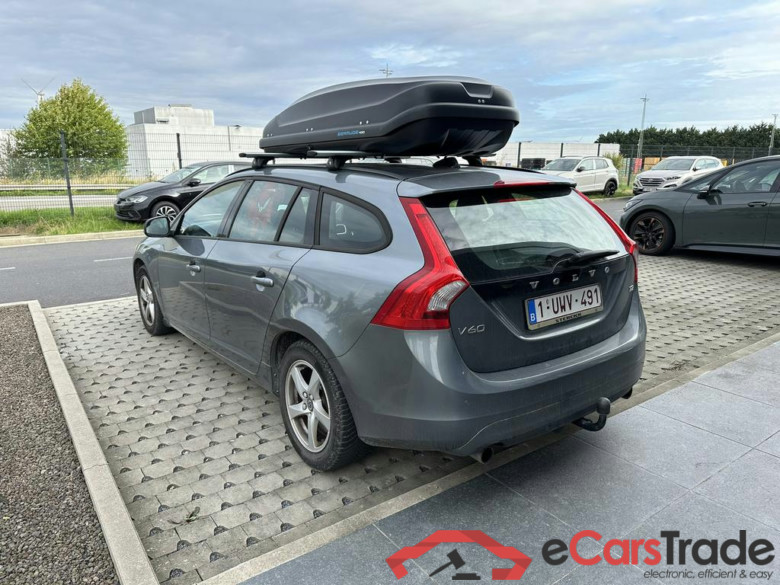 VOLVO V60 1.5 T2 Kinetic Geartronic #3