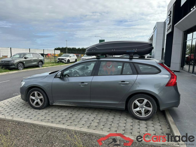 VOLVO V60 1.5 T2 Kinetic Geartronic #6
