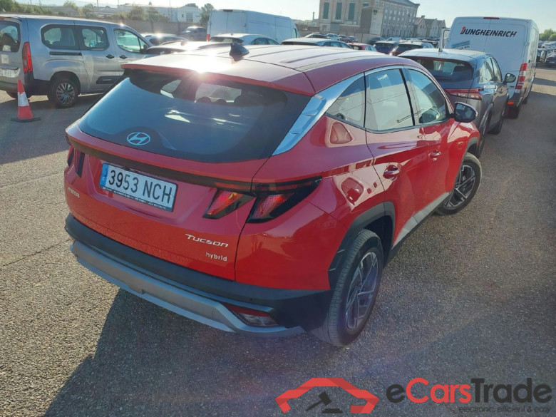HYUNDAI Tucson / 2024 / 5P / todoterreno 1.6T 158kW (215CV) HEV AT Klass #2