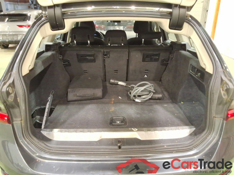 BMW 3 SERIES TOURING 2.0 330E (215KW) TOURING #3