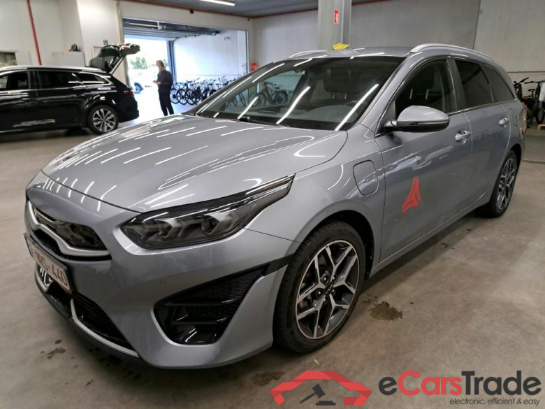KIA - KIA CEED SW Business Line GDi PHEV 141PK DCT Pack Drive Assist * HYBRID * #1