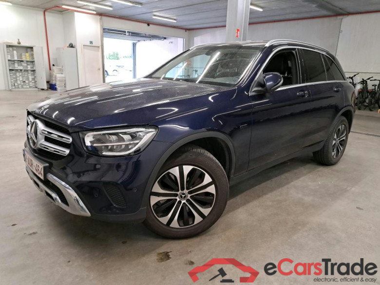 MERCEDES - MER GLC 300 e 320PK DCT 4MATIC Business Solution * HYBRID *