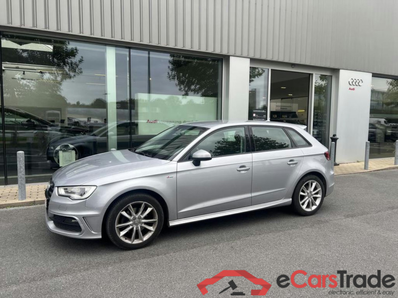 AUDI A3 Sportback Dsl 1.6 TDi Attraction S tronic