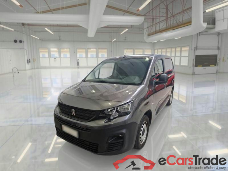 PEUGEOT PARTNER / 2018 / 4P / VETT. FURGONATA L1 BLUEHDI 130CV PREMIUM #1