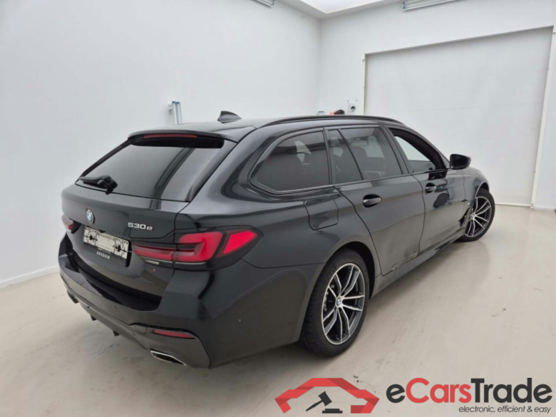 BMW 5-SERIE TOURING 530E M-SPORT #2