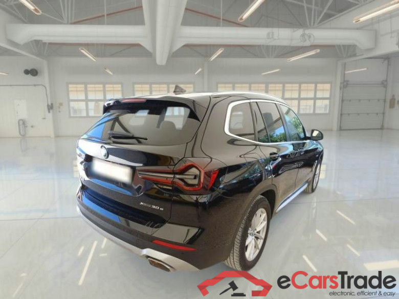 BMW X3 / 2021 / 5P / SUV XDRIVE 30E #2