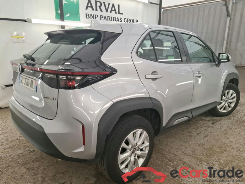 TOYOTA Yaris Cross Hybride / 2021 / 5P / SUV 1.5 HYBRID 116H DYNAMIC BUSINESS BEY AWD #3