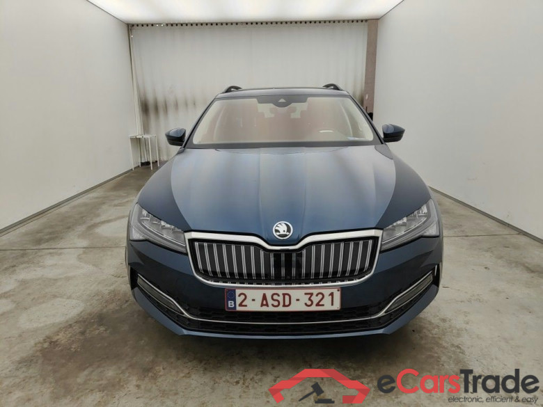 Skoda Superb Combi 1.4 TSI iV 160kW DSG6 Clever 5d #5