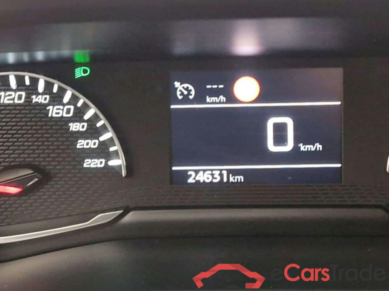PEUGEOT 2008 1.2 PT Allure Pack #6