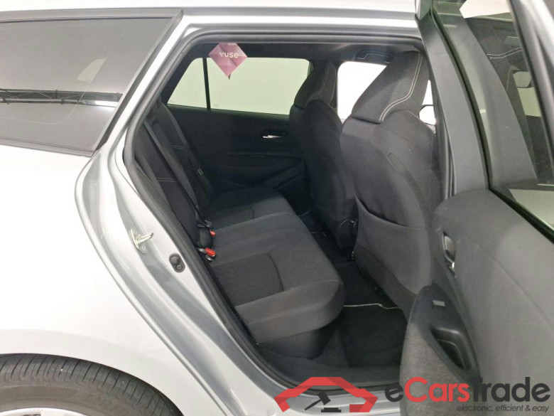 TOYOTA COROLLA TOURING SPORTS 1.8 HEV DYNAMIC E-CVT #6