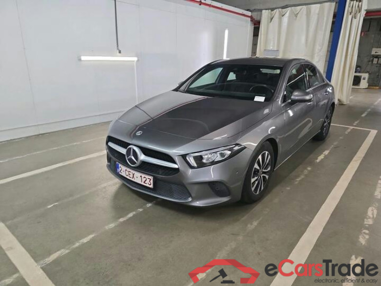 Mercedes A-Klasse Limousine A-Klasse Limousine A 200d Business Solution 110kW/150pk  4D/P Auto-8