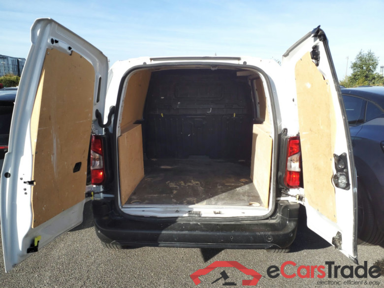 CITROËN Berlingo  CITROËN Berlingo  VAN M 950 HDI 100 BVM6 + PACK CHANTIER + CABINE EXTENSO +ECRAN 8 POUCES + CAMERA RECUL #2