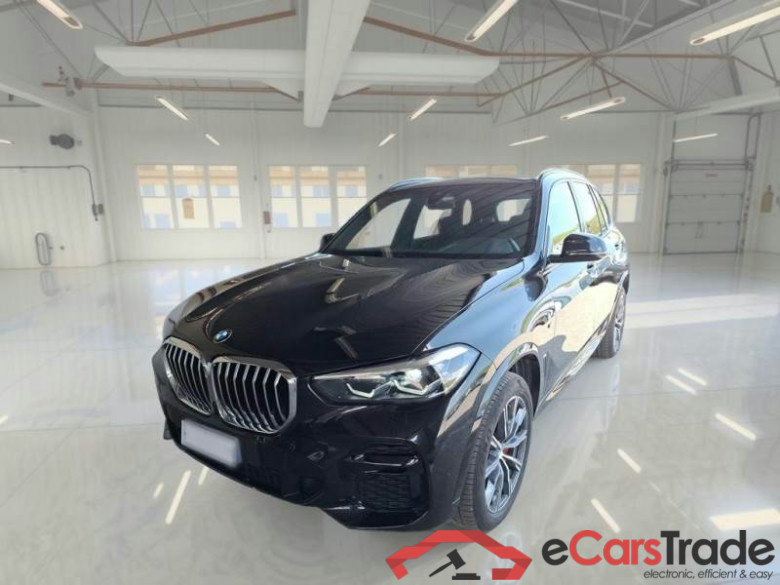 BMW X5 / 2018 / 5P / SUV XDRIVE 25D MSPORT AUTOM.