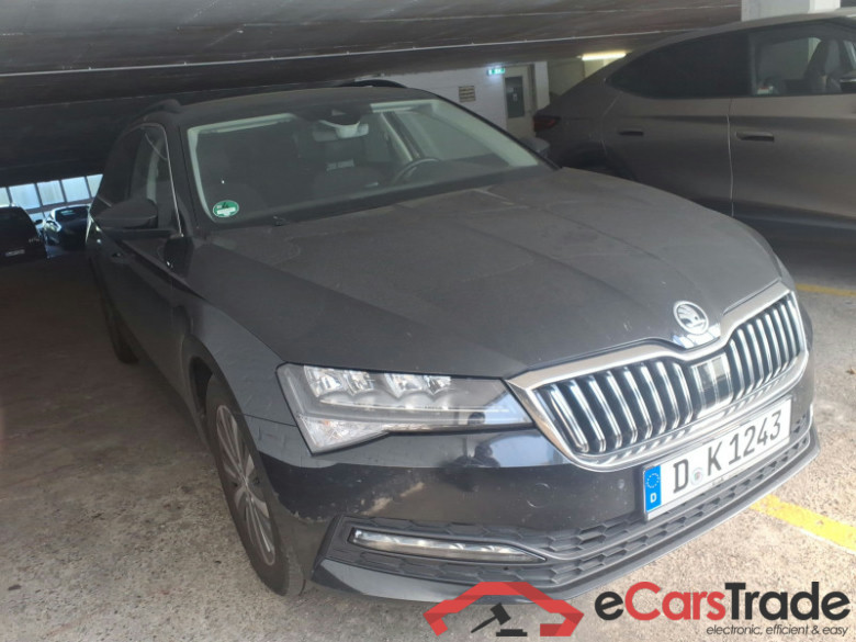 SKODA Superb Combi 