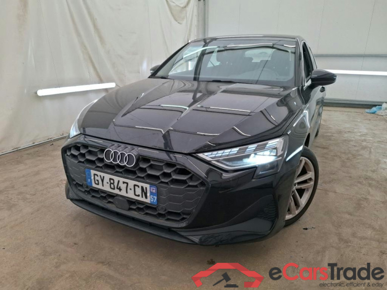 AUDI A3 Sportback / 2024 / 5P / Berline 30 TFSI 116 MHEV S Tronic Business Exec #1