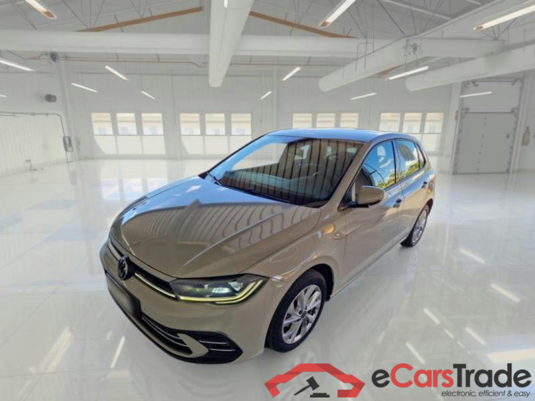 VOLKSWAGEN POLO / 2021 / 5P / BERLINA 1.0 TSI STYLE