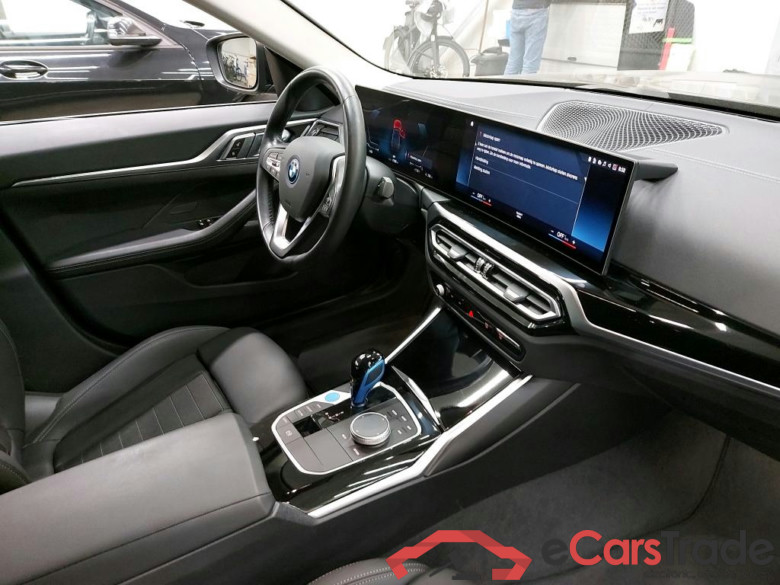 BMW I - BMW I4 eDrive40 340PK With Climatic & Navigation & Driving Assistant Pack & Active Cruise Control & Comfort Access & Parking Assistant Plus & Power Foldable Trailer Hook * ELECTRIC * #3