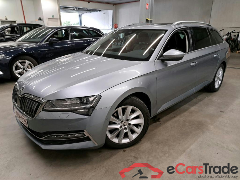 SKODA - SKO SUPERB COMBI 1.4 TSI iV 218PK DSG6 Style Pack Premium II With Leather Pack & Electric Mem Front Seats & Safety & LED Plus & Lane & Side Assist & Matrix LED & 360 Area View Camera  * HYBRID *
