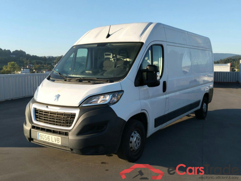 PEUGEOT Boxer / 2014 / 4P / furgón 335 L3 H2 BHDI 103kW (140CV) S&S 6 V. M #1