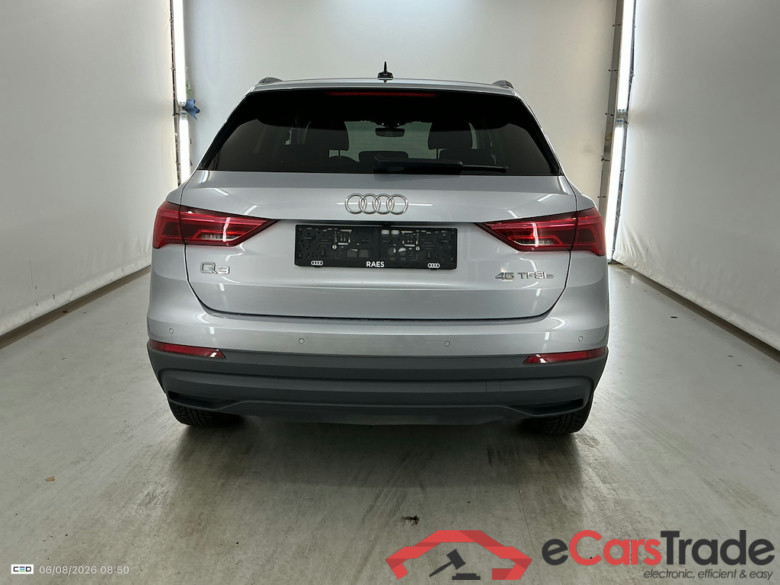 AUDI Q3 1.4 45 TFSI E S TRONIC #5