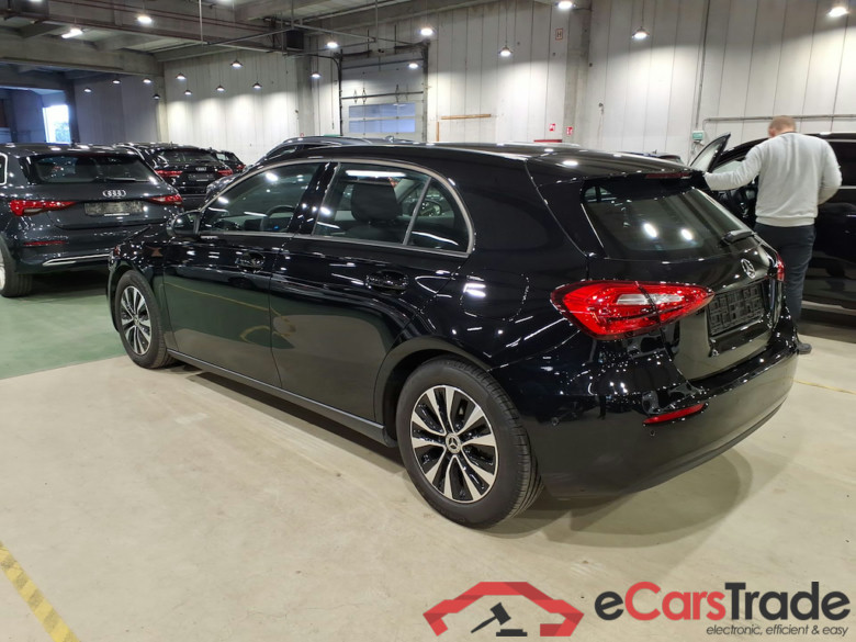 MERCEDES-BENZ CLASS A (W177) A 160 Business Solution #2