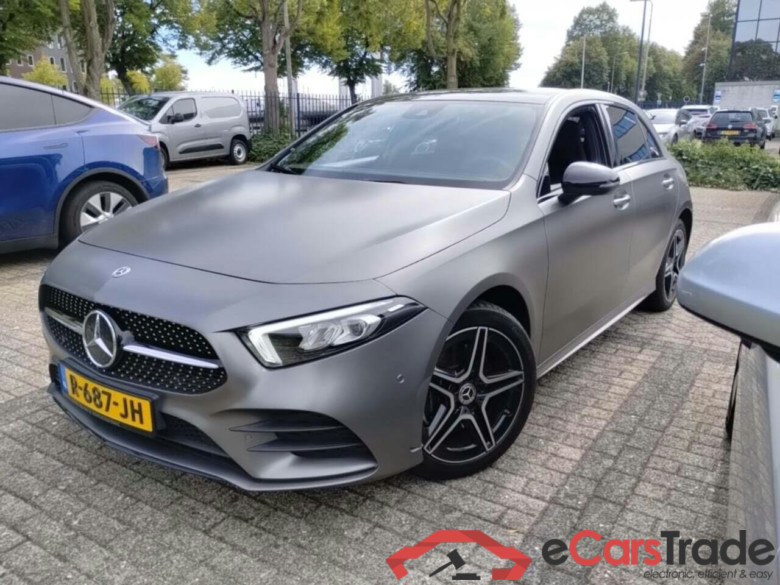 MERCEDES-BENZ A-KLASSE 250 e Business Line