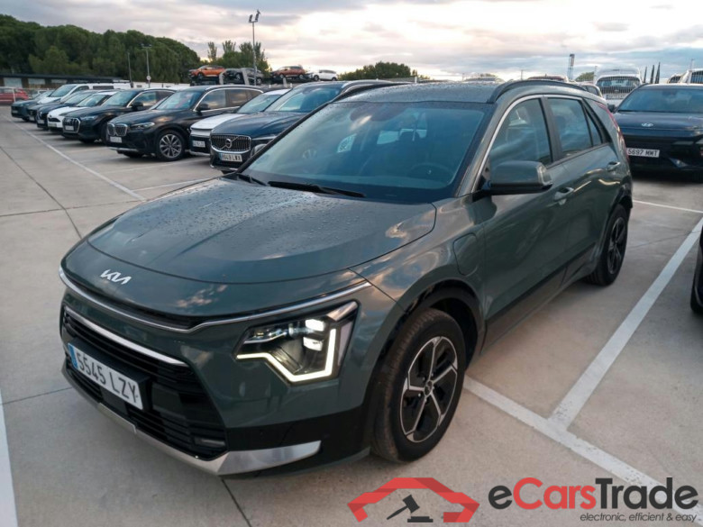 KIA Niro / 2022 / 5P / crossover 1.6 GDi PHEV 135kW (183CV) Drive #1