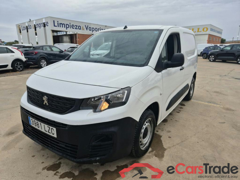 PEUGEOT Partner / 2018 / 3P / furgón derivado de turismo Pro Standard 600kg BlueHDi 73kW #1