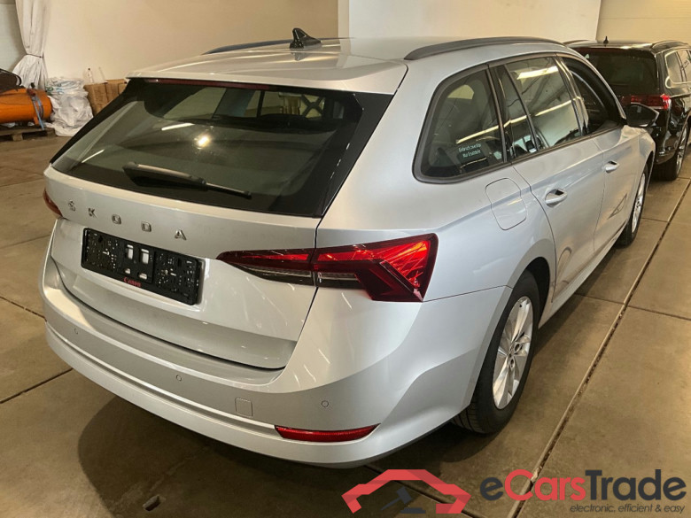 Octavia Combi Ambition 2.0 TDI 85KW AT7 E6d #2