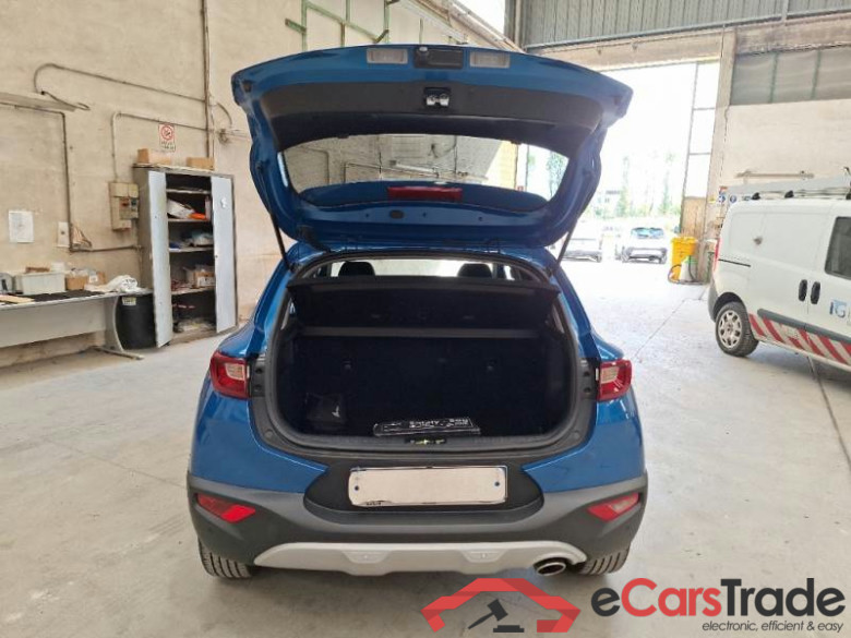 KIA STONIC / 2017 / 5P / SUV 1.0 T-GDI 74KW MHEV STYLE #5