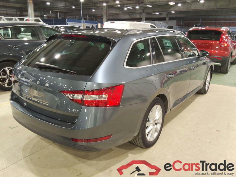 SKODA SUPERB COMBI 1.4 TSI PHEV 160KW DSG6 CLEVER #2
