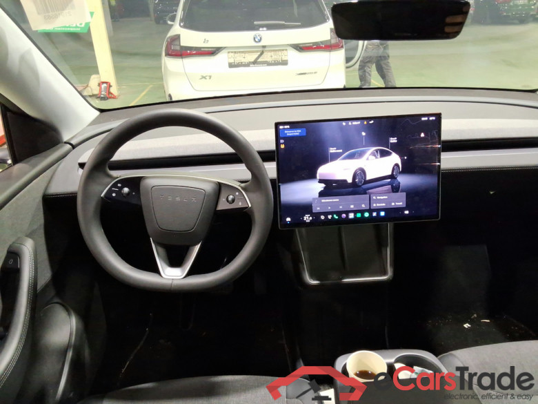 TESLA MODEL Y BEV STANDARD RWD AUTO #5