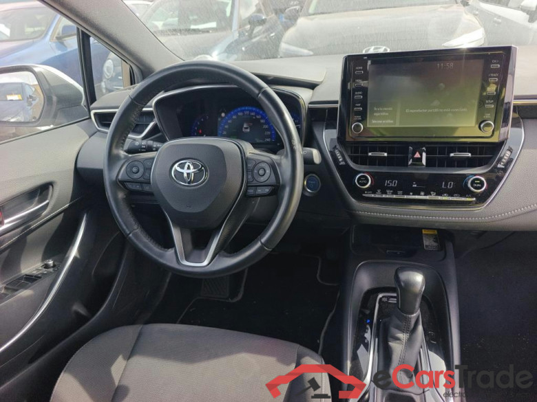 TOYOTA Corolla / 2019 / 5P / berlina con portón 1.8 125H ACTIVE TECH E-CVT (CX) #3