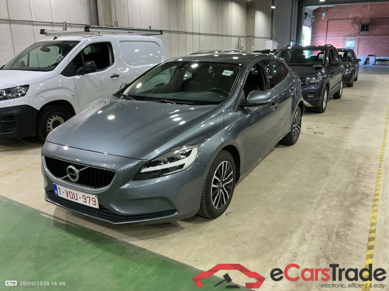 VOLVO V40 - 2016 1.5 T2 Black Edition Gear.GPF(EU6d-TEMP) STOCK #1