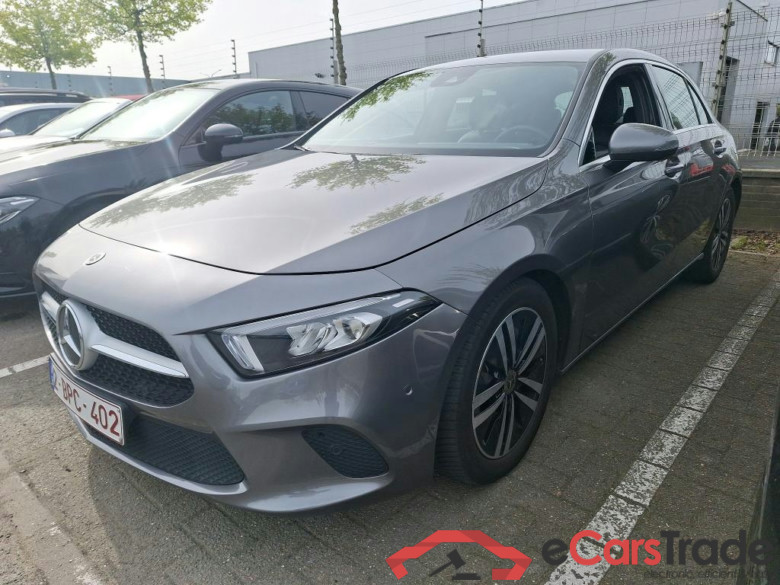 MERCEDES - MER A 180 d 116PK 8G-DCT Business Solution Luxury