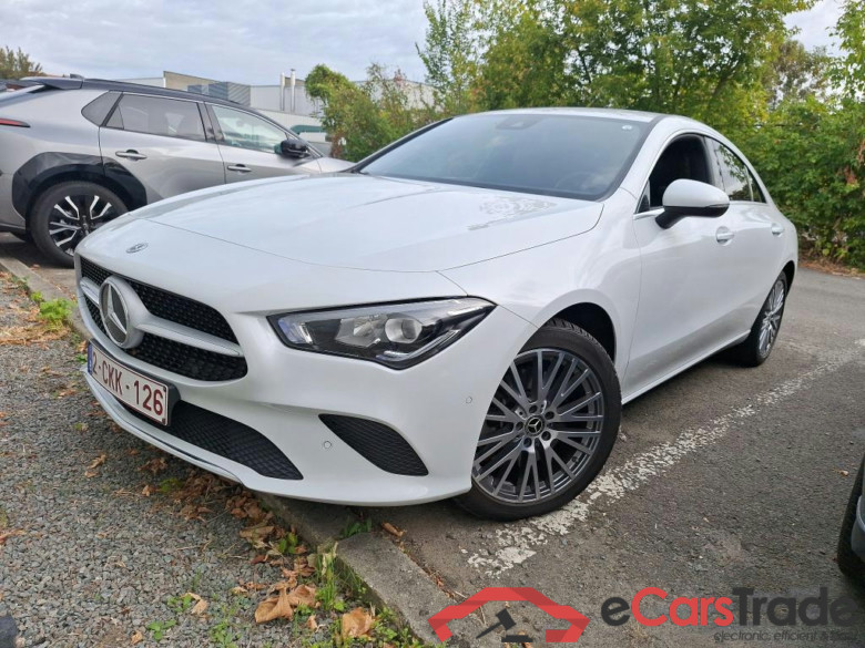 MERCEDES - MER CLA 250 e 218PK DCT Business Solution Luxury & Smartphone Integration  * HYBRID *