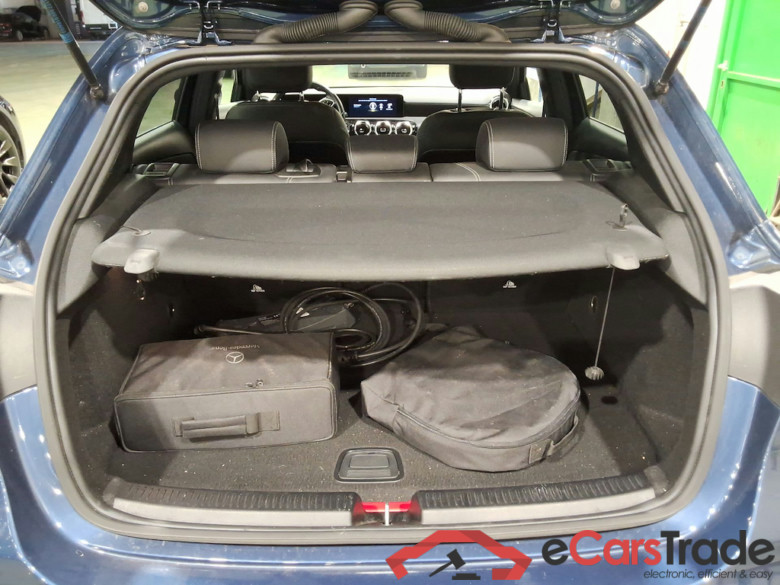 MERCEDES-BENZ A-CLASS 1.3 A 250 E DCT BUSINESS SOLUTION #3