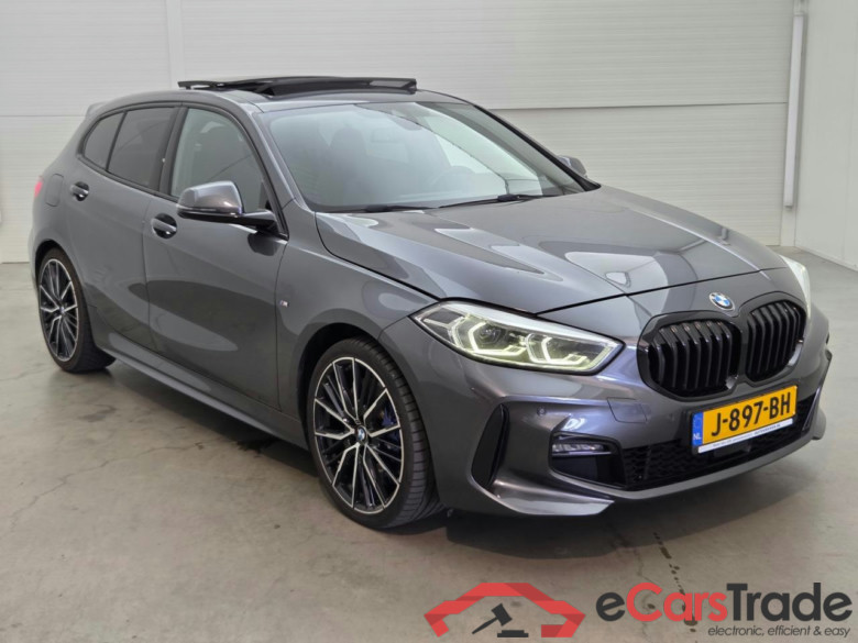 BMW 1-serie 118i Executive Edition #2