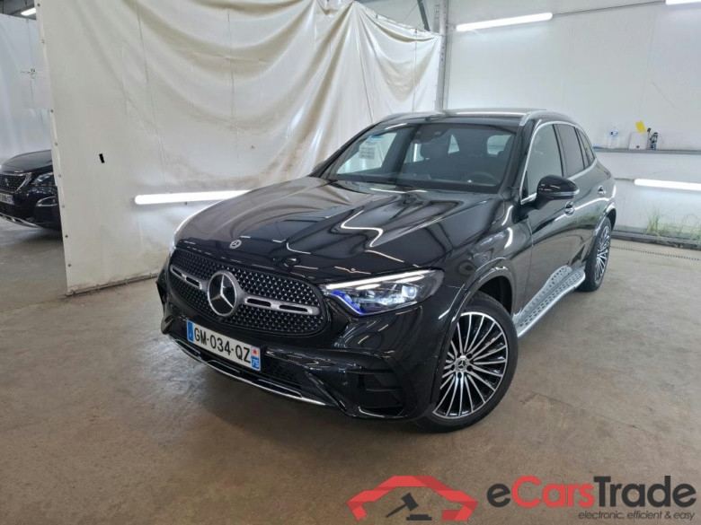 MERCEDES-BENZ GLC / 2022 / 5P / SUV GLC 300 e AMG Line 4MATIC #2