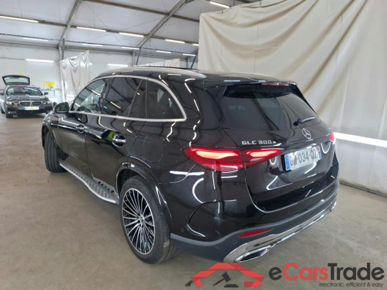 MERCEDES-BENZ GLC / 2022 / 5P / SUV GLC 300 e AMG Line 4MATIC #5