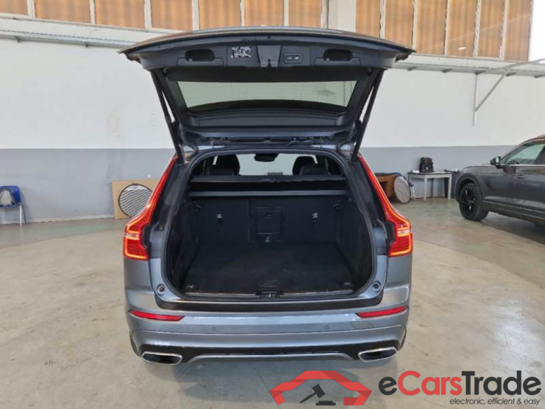 VOLVO XC60 / 2017 / 5P / SUV T6 PLUG-IN AWD AUTO RECHARGE R-DESIGN #5