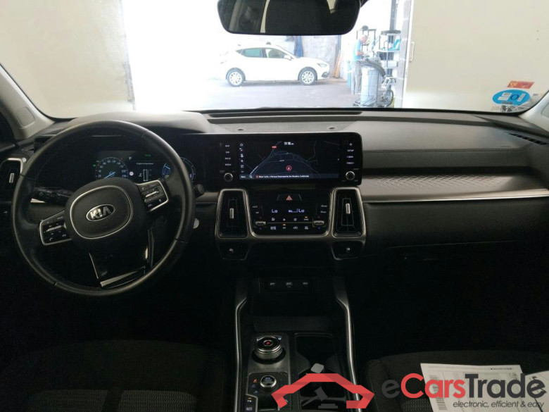 KIA Sorento / 2020 / 5P / todoterreno 1.6 T-GDi PHEV Drive 4x4 7pl #3