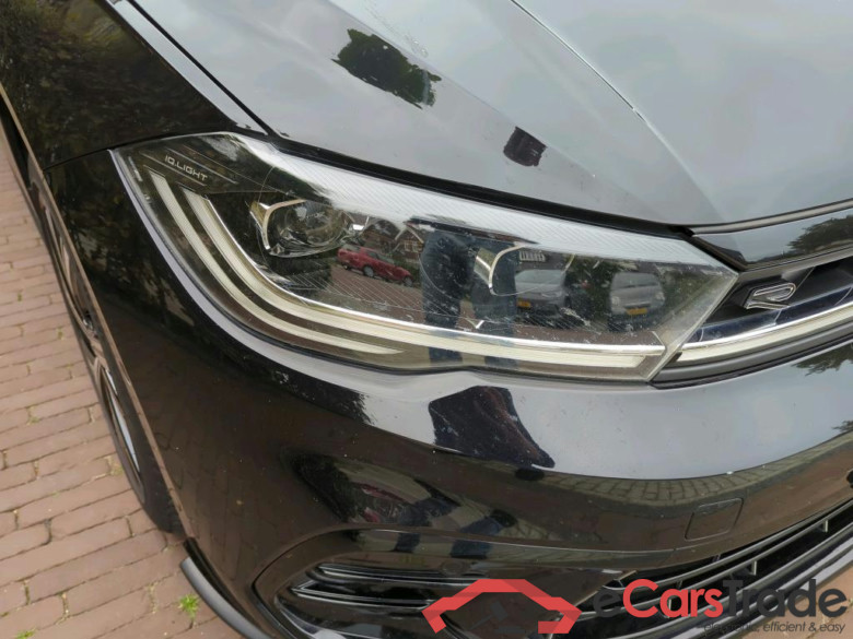 VOLKSWAGEN POLO 81 kW #4